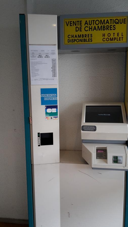 Ibis Budget Lille Lesquin Aeroport Esterno foto