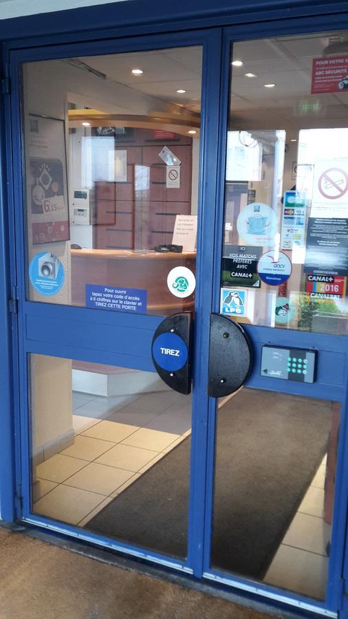 Ibis Budget Lille Lesquin Aeroport Esterno foto