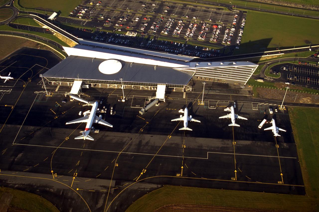 Ibis Budget Lille Lesquin Aeroport Esterno foto